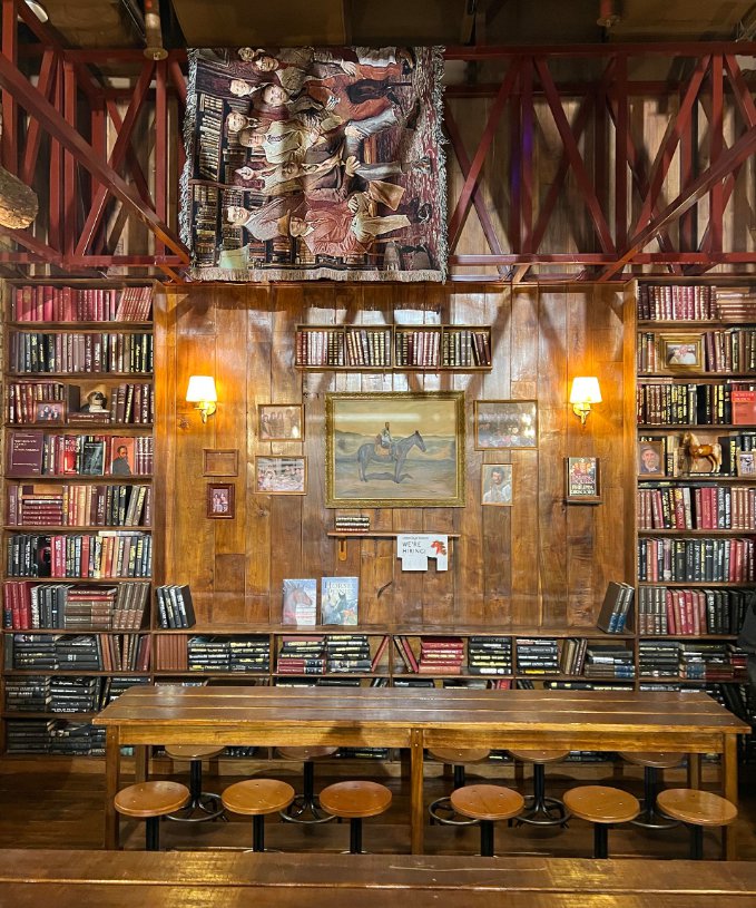 건물 밖까지 줄섰던 지난 주말 수원 스타필드 상황.jpg