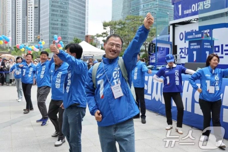 민주당에 너무 빠르게 적응하고 있다는 김상욱 ㅋㅋ