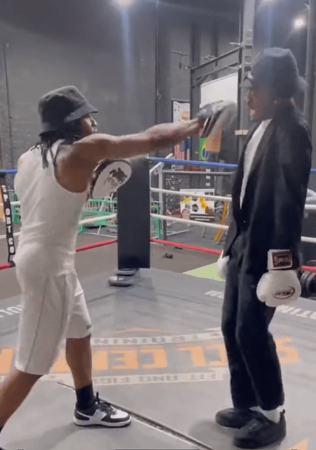 복싱선수들끼리 몇초간 일어나는일