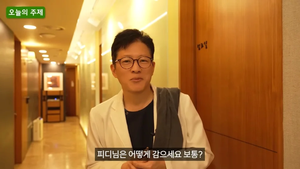 탈모를 만들어내는 최악의 머리감기 습관은 무엇일까?.jpg