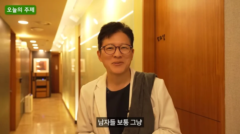 탈모를 만들어내는 최악의 머리감기 습관은 무엇일까?.jpg