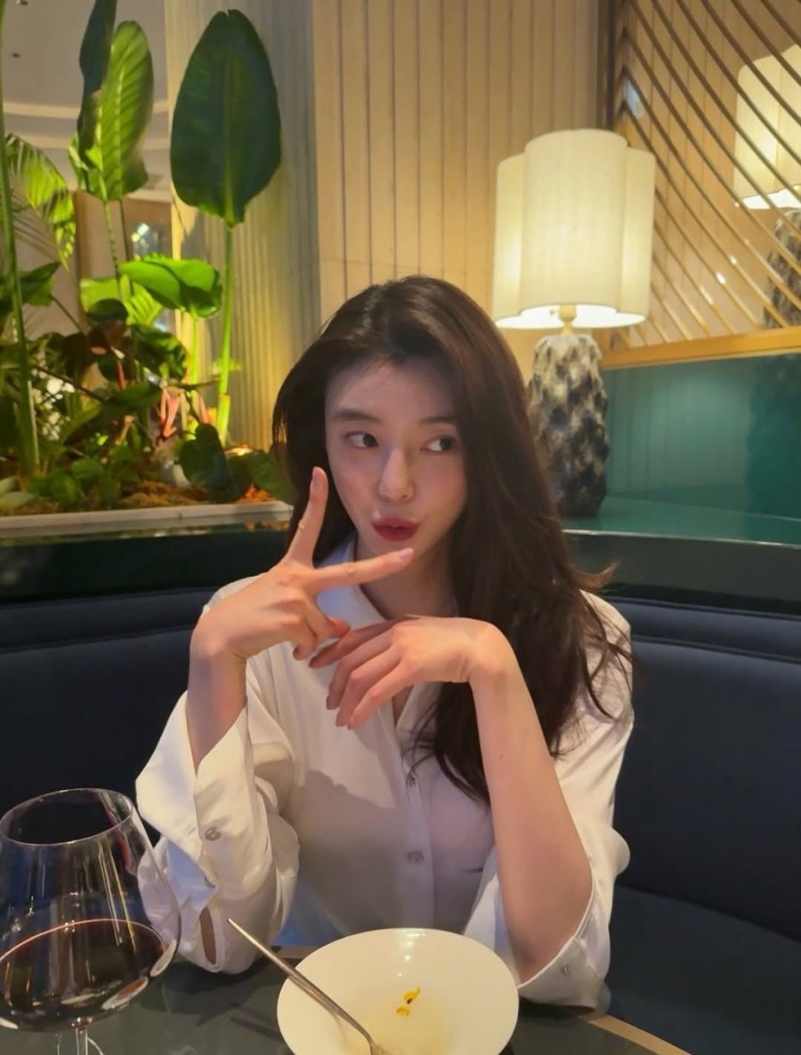 후방) 인스타 재떨이 여신.. ㄷㄷ