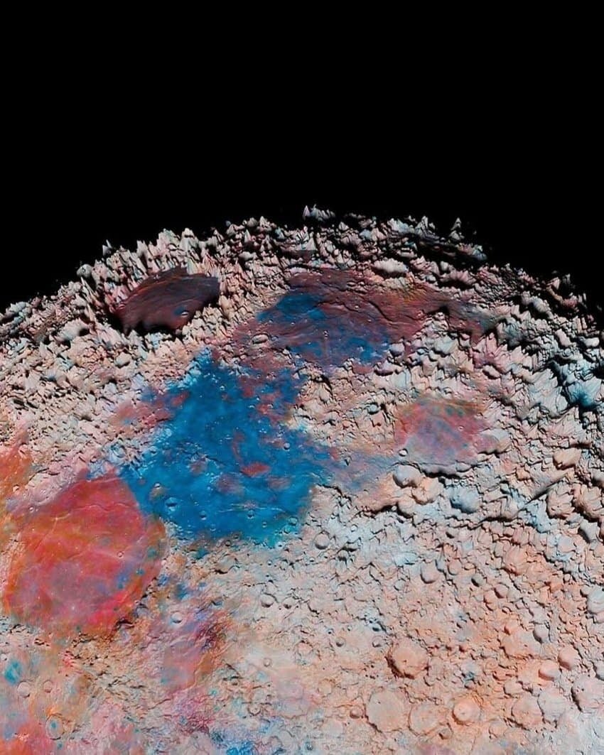 역대 가장 선명한 달의 모습 공개